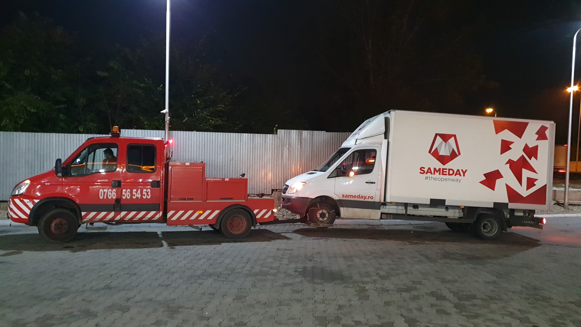 Platformă auto